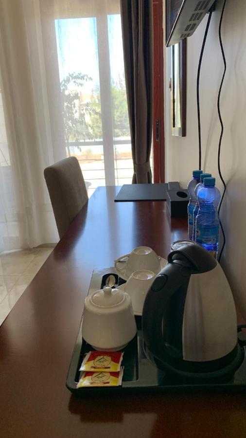 Roseau Hotel And Spa قوندر المظهر الخارجي الصورة